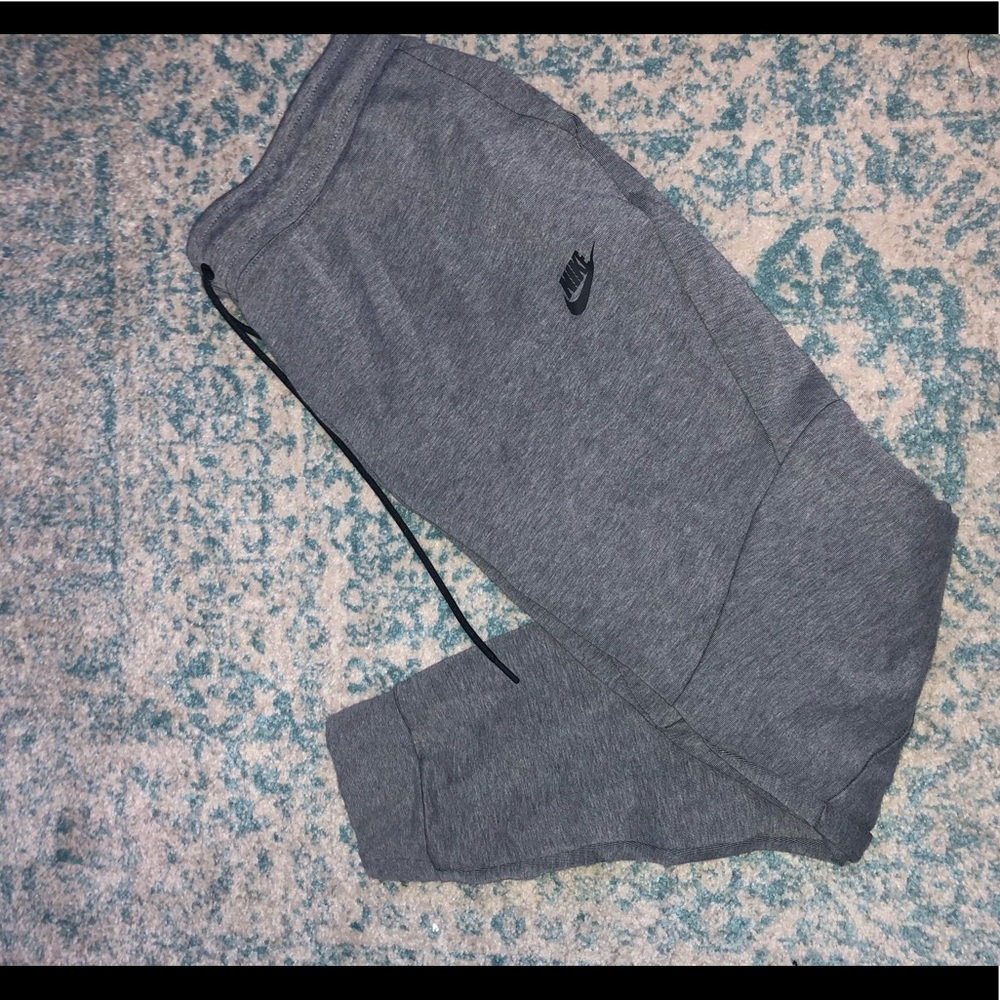 Gray Nike sweatpants